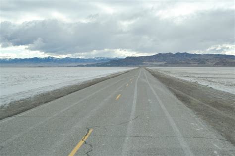 Visiting The Bonneville Salt Flats In Utah Jetset Jansen