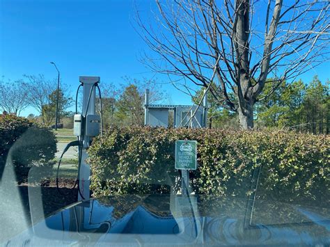 Brier Creek III | Raleigh, NC | EV Station