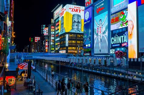 Osaka has something to do for travelers of all types and while we can't list all of them, we've picked the top 20 things to do in the city. Osaka combina o moderno e o tradicional no Japão | Qual Viagem