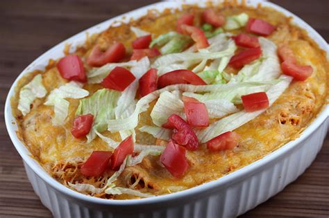 Repeat with a second layer of crushed chips, chicken blend and finish with the remaining cheese. Dorito Chicken Casserole Recipe - Cully's Kitchen