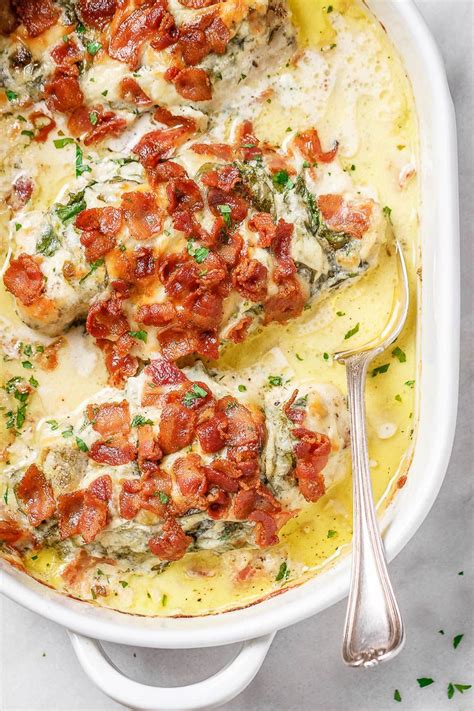 Bacon Spinach Chicken Alfredo Casserole Rich Creamy And So Delicious