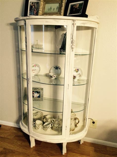 There are 807 antique curio cabinet for sale on etsy, and they cost 302,83 $ on average. Antique White Curio Cabinet | Wood Furniture | Muebles ...