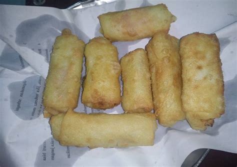 Satu buah potongan tahu dengan berat 50 gr memiliki kalori sebesar 122 kkal. Resep Lumpia isi wortel tauge simple oleh Ladisia Agata ...