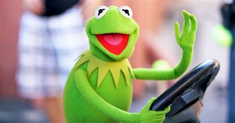 New Kermit The Frog Voice Actor Makes His Debut