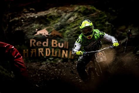 Red Bull Hardline 2017 Practice Photo Gallery And News