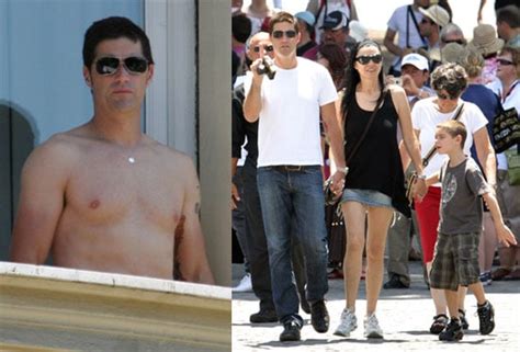 Photos Of Shirtless Matthew Fox In Rome Popsugar Celebrity