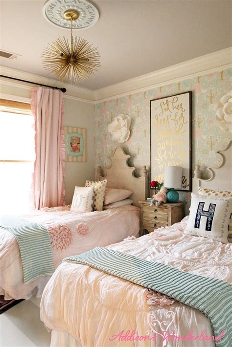 Find over 100+ of the best free bedroom images. Bedroom Designs | Girls room design, Girl room, Little ...