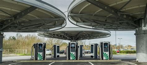 Bp Chargemaster Opens Britains Biggest Rapid Charge Hub Erpecnews Live