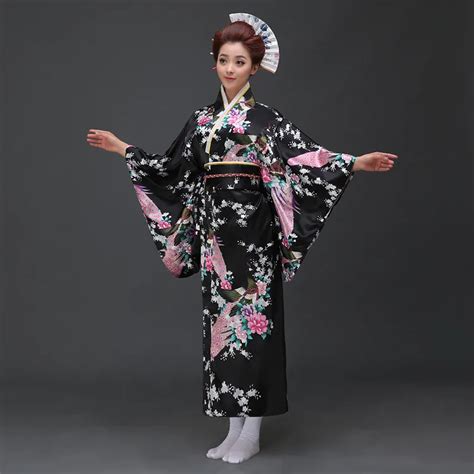 Japanese Kimonos For Sale Japanese Kimono Pink Traditional Dress Yukata