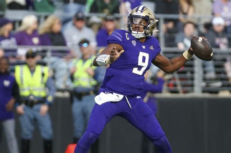 Friday Dots: Michael Penix, Jr. is good, and everyone is noticing - UW