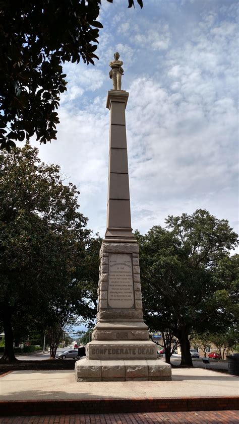 Debate Over Removal Of Pensacolas Confederate Monument Heats Up Wuwf