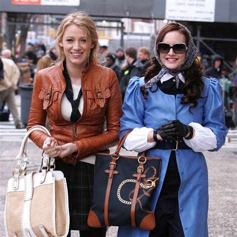 gossip girl memes featuring serena and blair have taken over the internet teen vogue