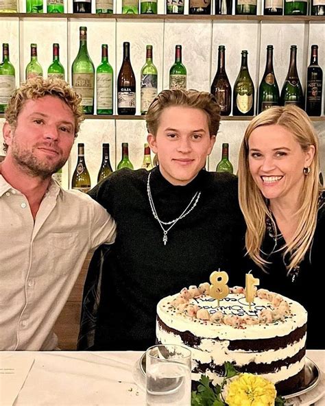 Reese Witherspoon And Ryan Phillippe Celebrate Son Deacon S Th Birthday Together Bursting