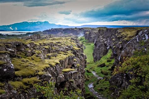 A Rift Runs Through It Icelands Divergence Of The Plates Kuriositas