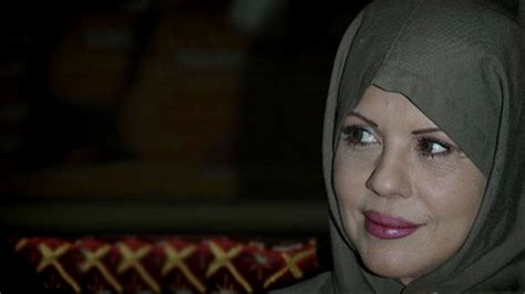 سلمى المصري تثير غضب المسلمين بتمجيدها نصر الله وبشار صحيفة المواطن