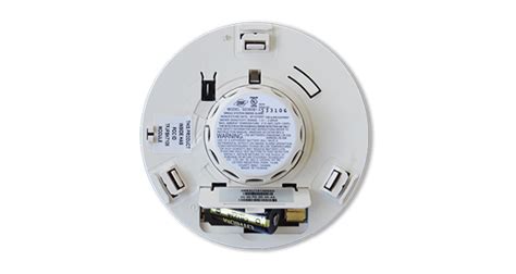 I have smoke detectors like that throughout the house and a heat detector in. How to reset Asante Smoke Detector? - Smart Garage | Home ...