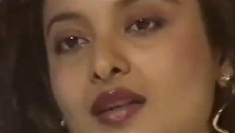 Rekha Singing Mujhe Tum Nazar Se In This Throwback Video Will Make Your