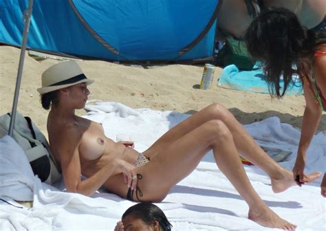 Lilly Becker Flashes Tits—topless In Mallorca Scandal Planet