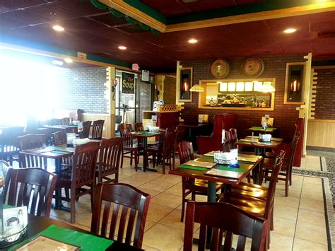 Pizza, chinese, mexican, sushi, wings, thai, indian, dessert Italian House Janesville — Italian House Restaurant in ...
