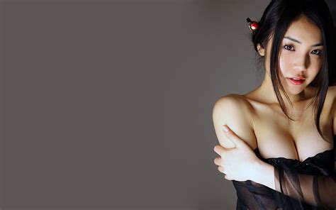 risa sawaki seksowna japońska modelka azjatka japonia gorąca słodka piękna kobieta