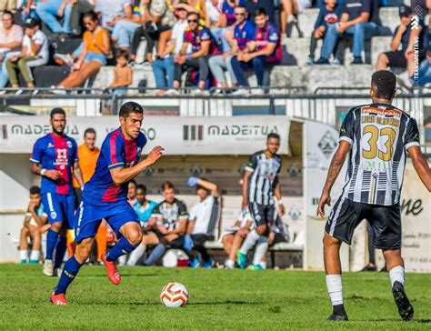Reserve teams are allowed to compete in the main league system, as is the case with most of europe. Jogo Mirandela 1 Chaves 2 em imagens - Taça de Portugal ...