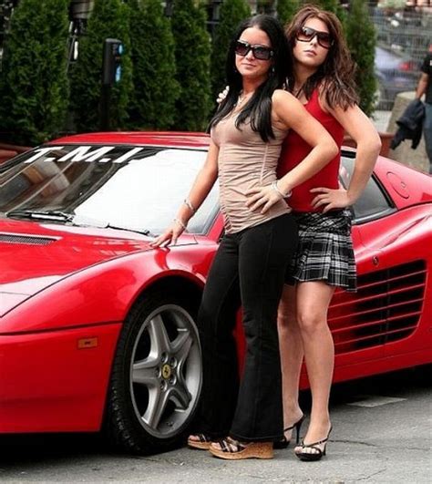 Hot Girls And Exotic Cars 20 Pics