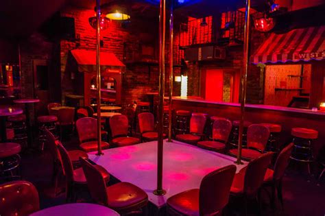 Night Club Club Omaha Reviews And Photos 7301 Farnam St Omaha Ne