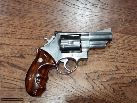 Smith And Wesson Model 657 Stainless Revolver 41 Mag 3 Bbl