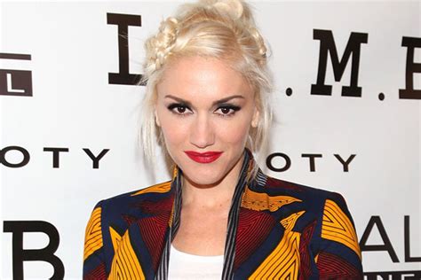 Gwen Stefani Discusses ‘tomboy Status Princes Songwriting Tips In Elle