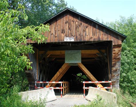 Hammond Covered Bridge Pittsford Vermont Travel Photos By Galen R