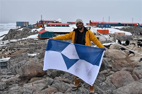 True South A New Flag For Antarcticas Conservation Wevux