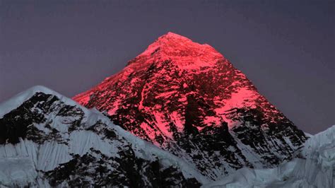 Panning Shot Of Time Lapse Of Mount Everest At Sunset Youtube