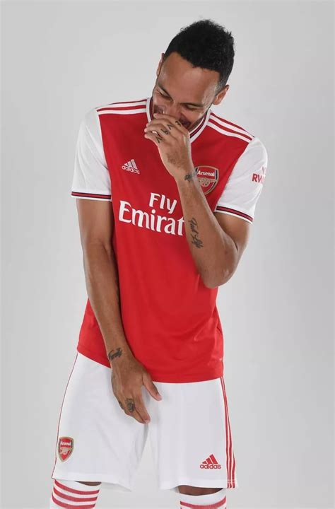 Lacazette Aubameyang Bellerin And Ozil Unveil Arsenals Stunning New