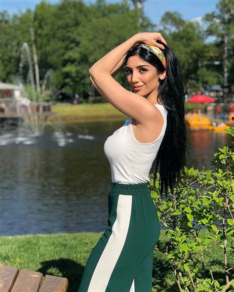 Meet your single armenian women, read our armenian dating sites reviews and find your true love at brightbrides.net. Armenian Brides - Perfect Single Armenian Ladies For Marriage