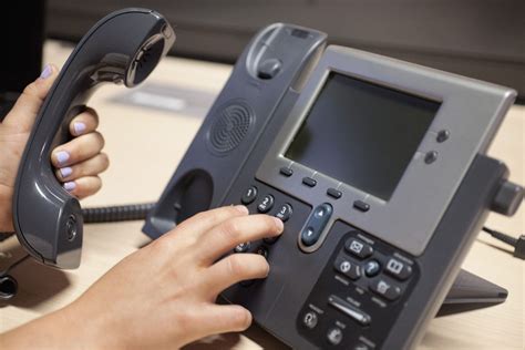 Learn Why Voip Phone System Is Globally Popular As Business Phone