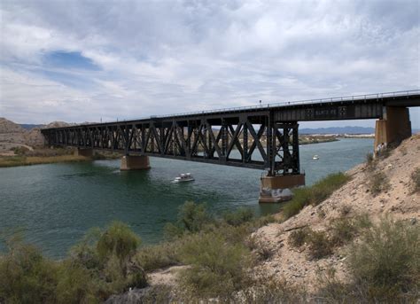 Train Bridge Over Colorado River Free Stock Photo Public Domain Pictures