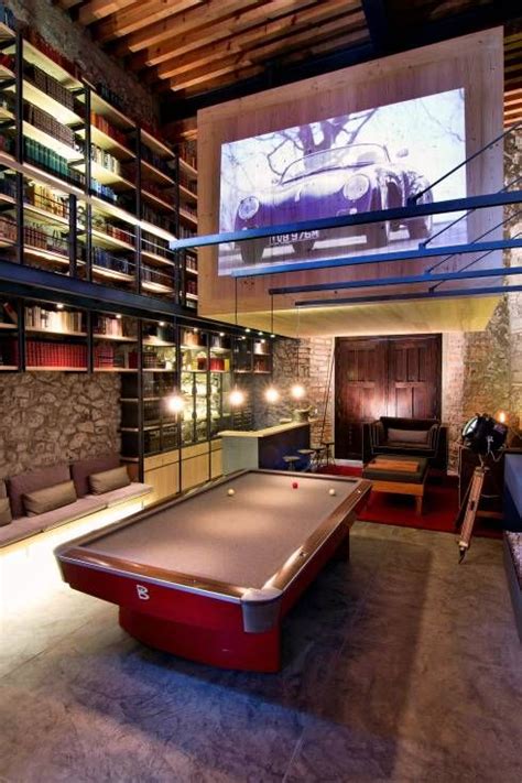 Imagen 23 de 32 de la galería de casa estelar / xavier salas arquitectos. 16 salas de juego y mini bares que querrás tener en tu ...