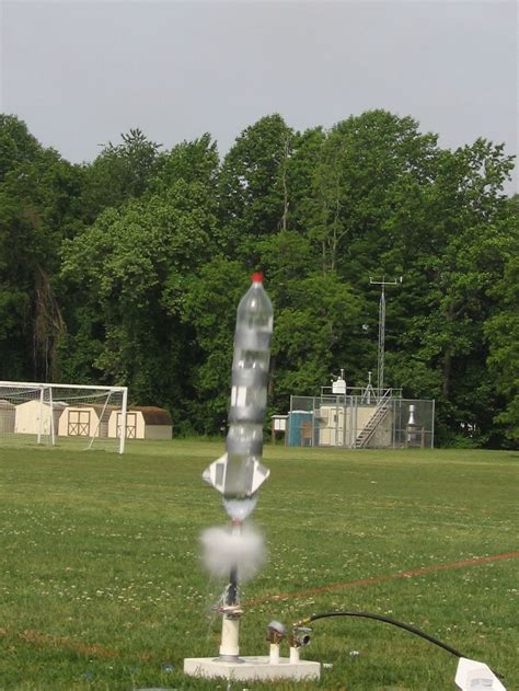 Bottle Rocket Designs With Parachute
