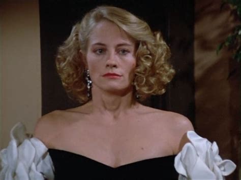 Celebrity Boobs Cybill Shepherd Pics Xhamster 2160 Hot Sex Picture