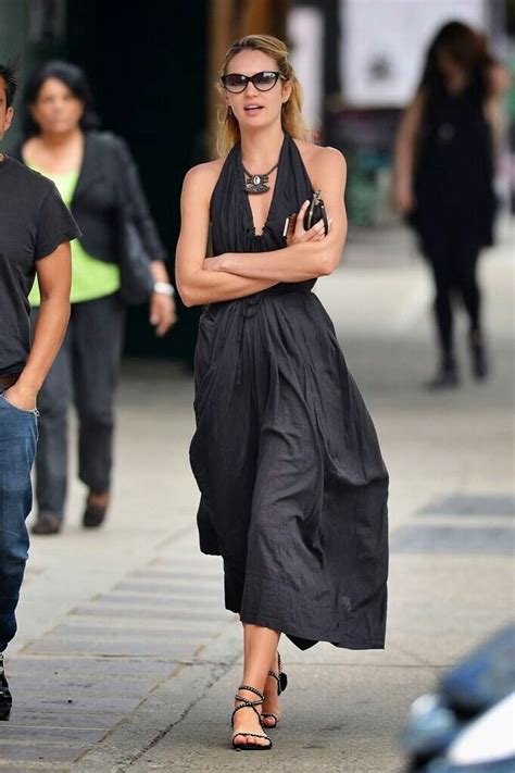 Model Street Style Candice Swanepoels Casual Day Dress The Front