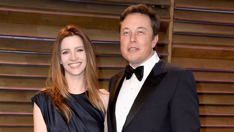 Tesla Ceo Elon Musks Wife Files To Divorce Billionaire Cbs News