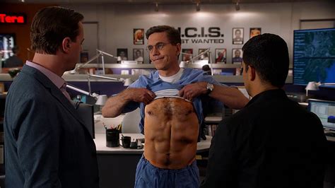 Palmer Shows His 6 Pack Abs Ncis 20x04 Youtube