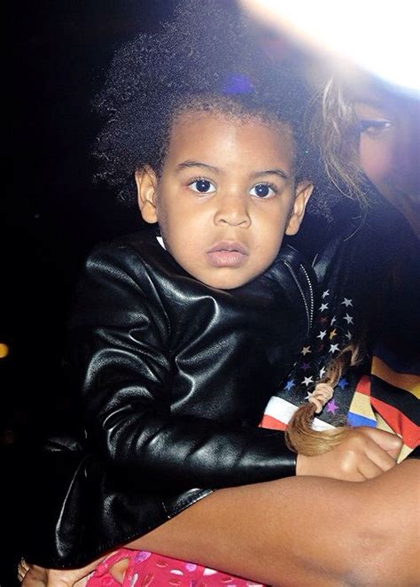 Beyoncé Jay Z And Blue Ivy In Paris France October 7th 2014 Beyonce