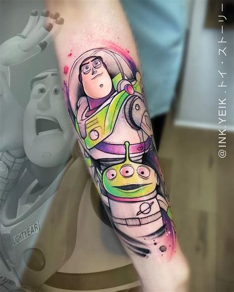 CRISTIAN CARRIÓN’s Instagram post: “Buzz Lightyear & the baby 👽