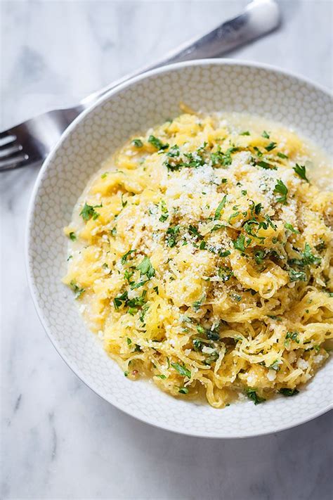Parmesan Garlic Spaghetti Squash Recipe — Eatwell101