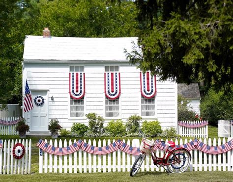 15 Creative Ways To Display The American Flag Around Your Home In 2020