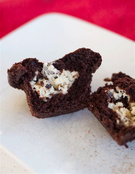 Double Chocolate Cream Cheese Filled Cupcakes • Bonnie And Blithe
