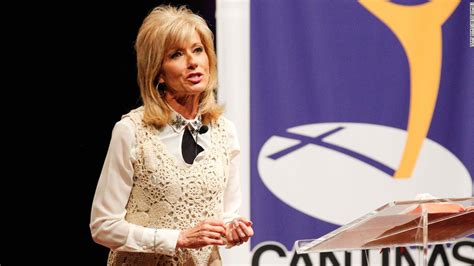 beth moore popular evangelical christian and bible teacher says she s no longer a southern