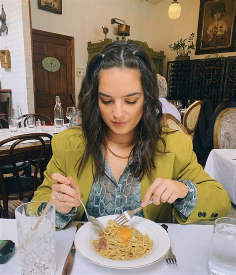David dobrik amp addison rae relationship details revealed. Natalie M on Instagram: "David pays me in pasta" in 2020 | Vlog squad, Natalie, Vlogging