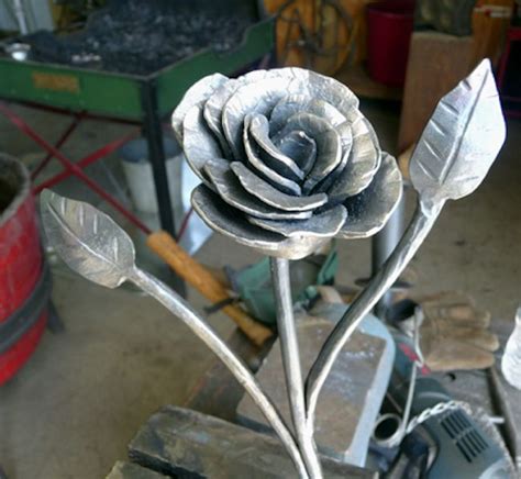 Hand Forged Rosas